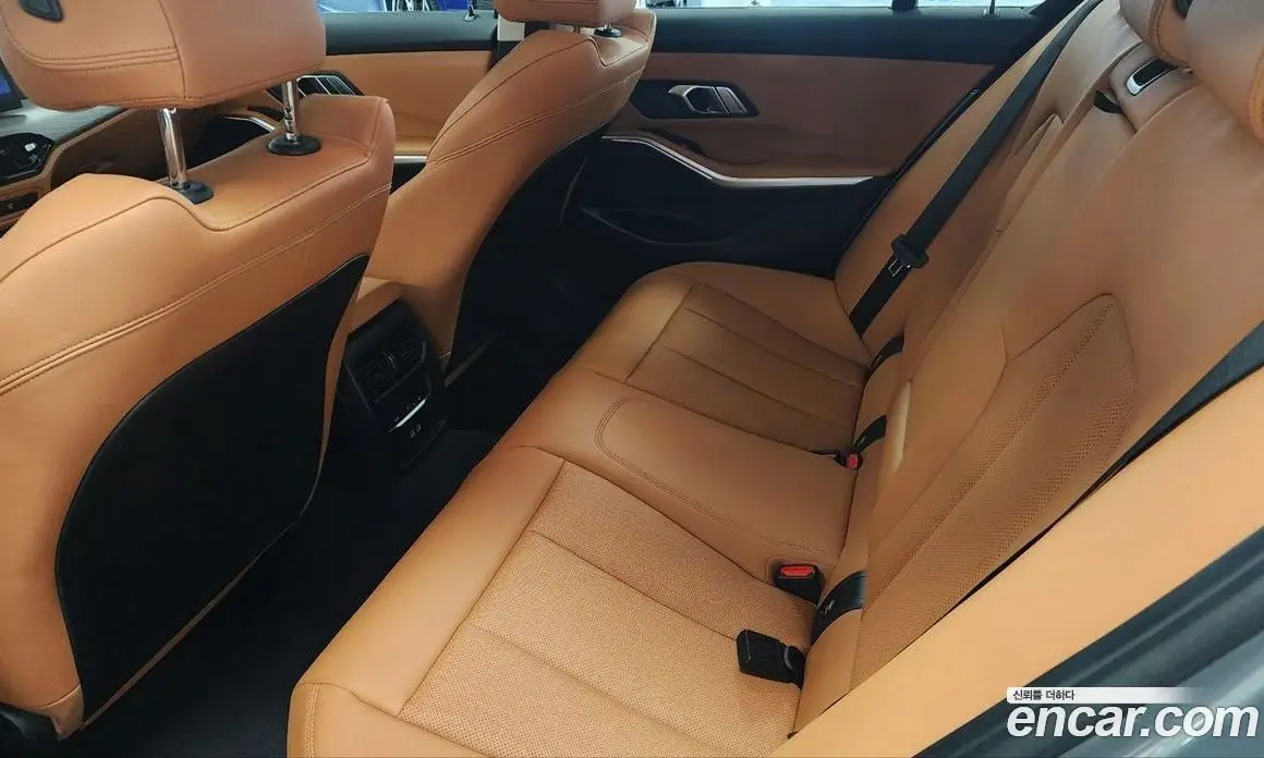 BMW 3 серия 2025 2.0 автомат (гидро), фото 11