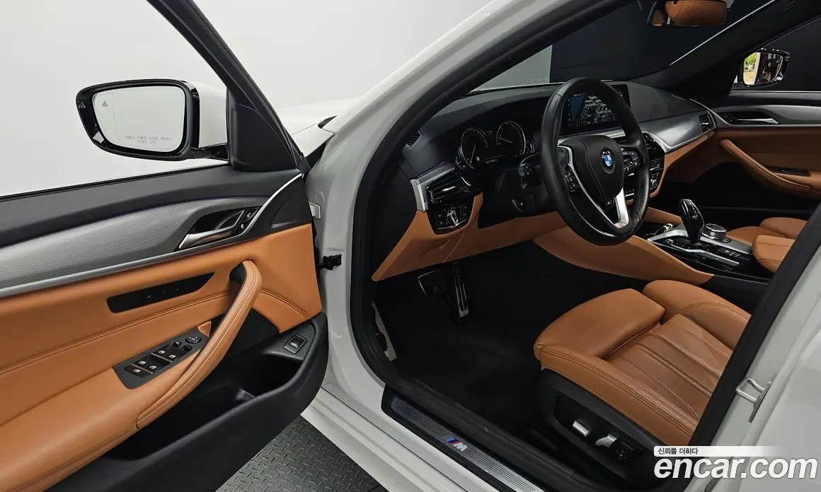 BMW 5 серия 2018 2.0 автомат (гидро), фото 17