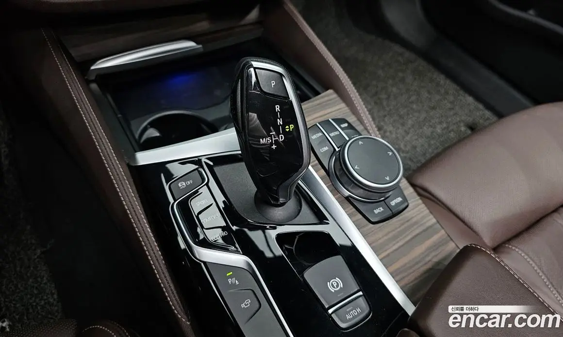 BMW 5 серия 2019 2.0 автомат (гидро), фото 12