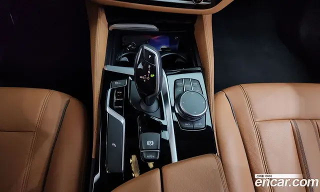 BMW 5 серия 2019 2.0 автомат (гидро), миниатюра 12