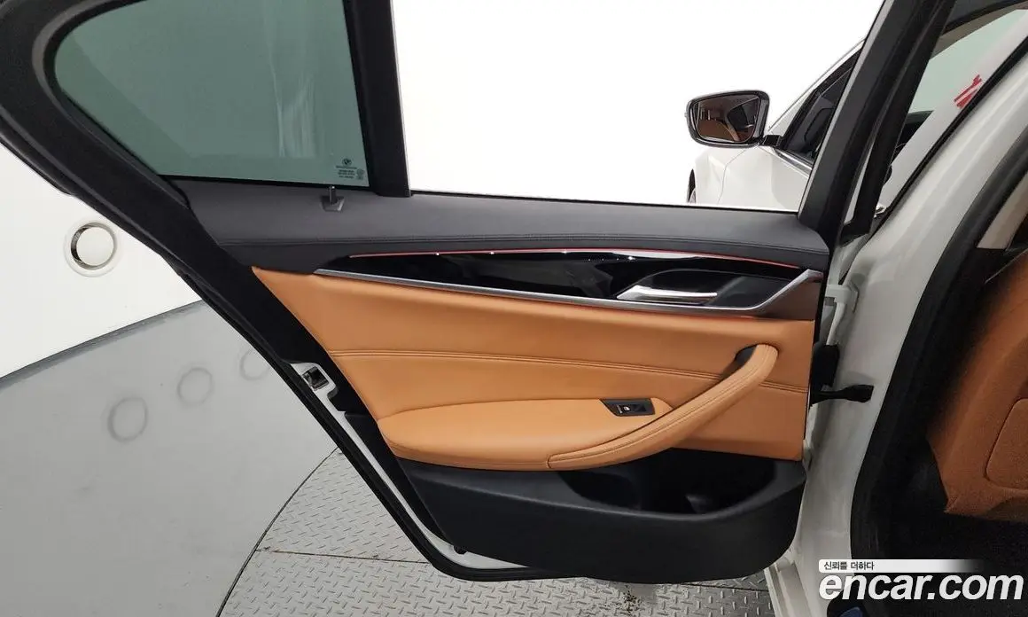 BMW 5 серия 2019 2.0 автомат (гидро), фото 15