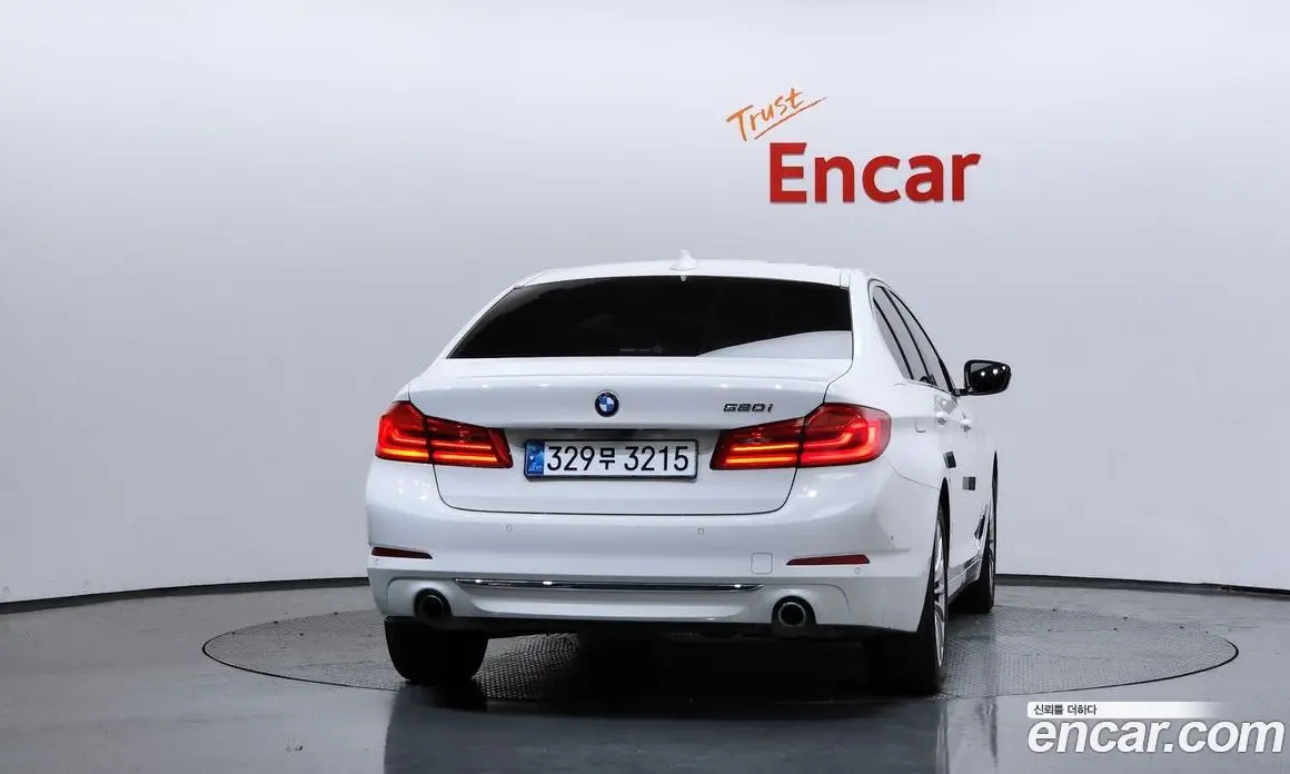 BMW 5 серия 2019 2.0 автомат (гидро), фото 4