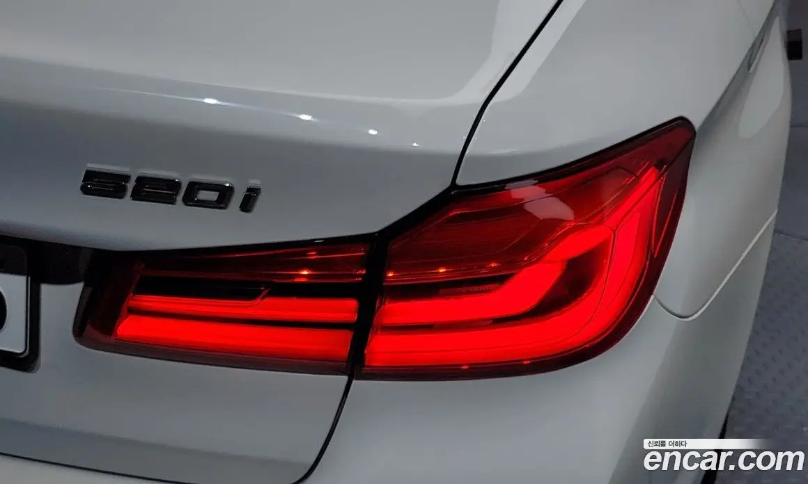 BMW 5 серия 2019 2.0 автомат (гидро), фото 9