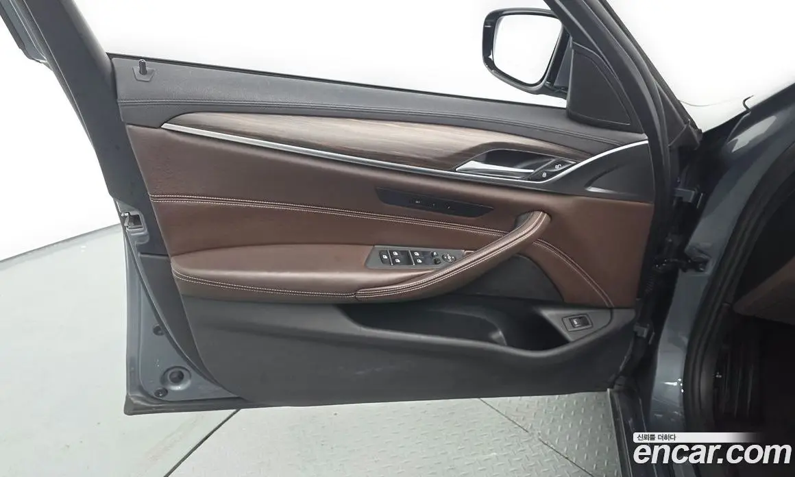 BMW 5 серия 2019 2.0 автомат (гидро), фото 13