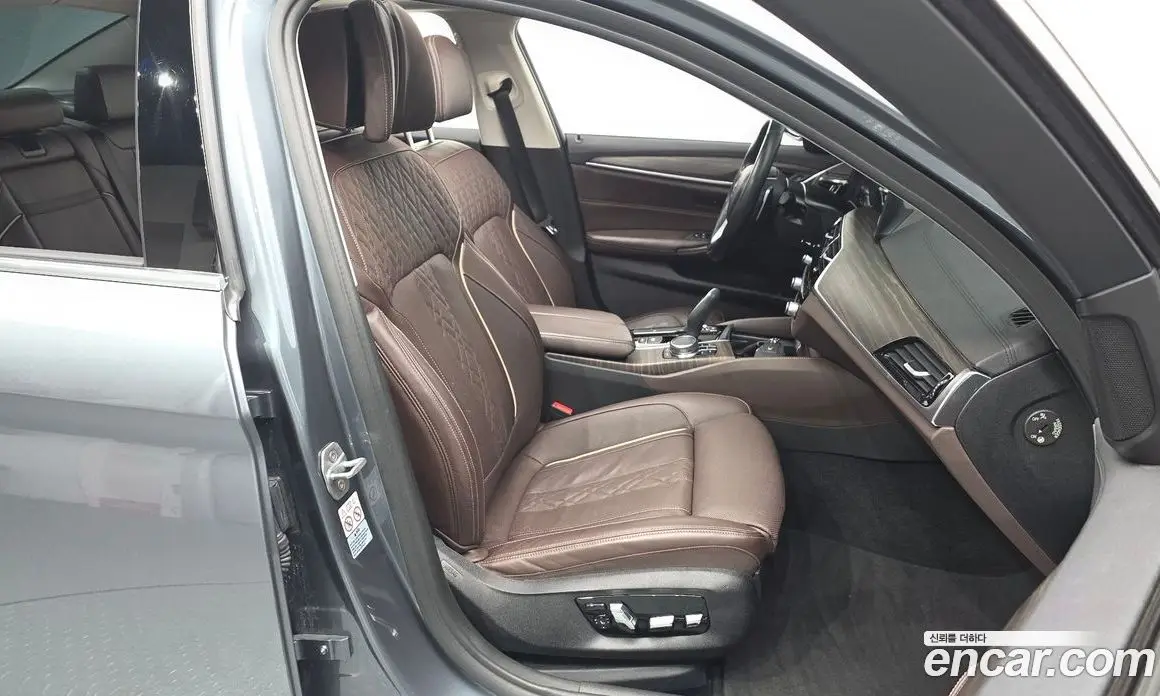 BMW 5 серия 2019 2.0 автомат (гидро), фото 15