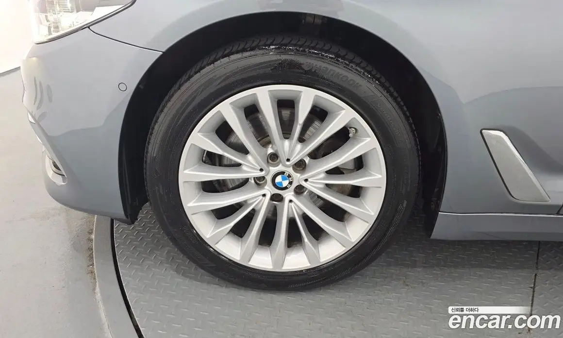 BMW 5 серия 2019 2.0 автомат (гидро), фото 4