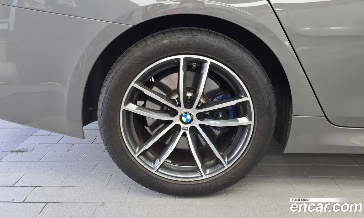 BMW 5 серия 2022 2.0 автомат (гидро), фото 5