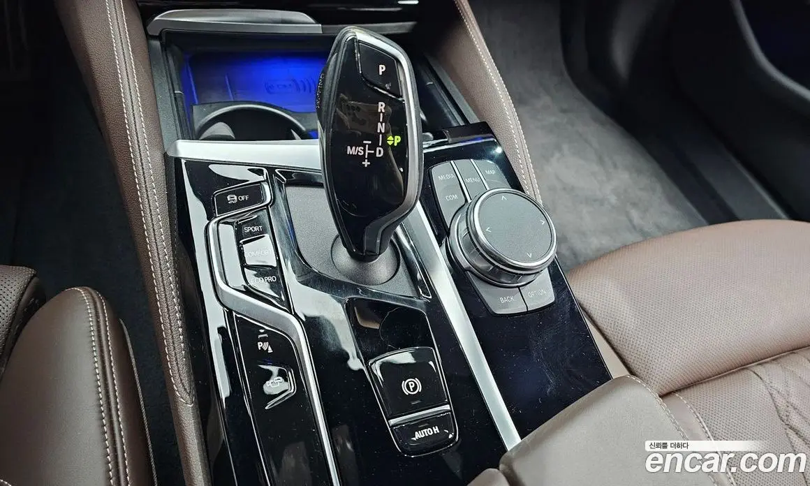 BMW 5 серия 2023 2.0 автомат (гидро), фото 12