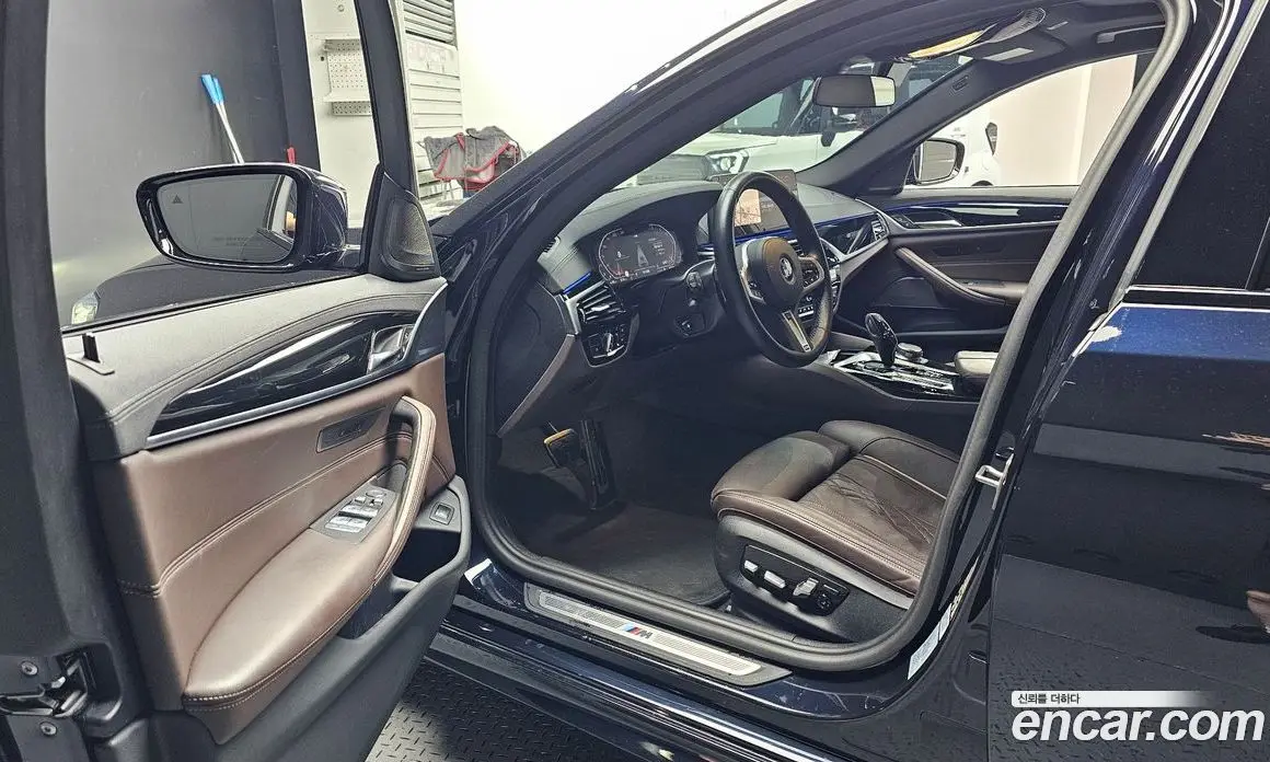 BMW 5 серия 2023 2.0 автомат (гидро), фото 13