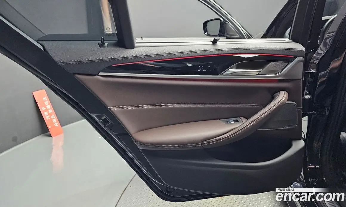 BMW 5 серия 2023 2.0 автомат (гидро), фото 15