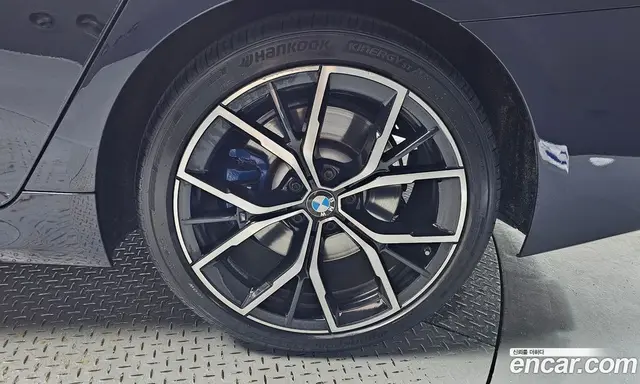 BMW 5 серия 2023 2.0 автомат (гидро), миниатюра 7