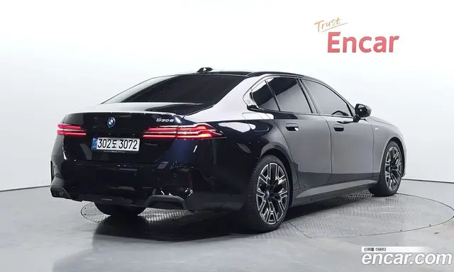 BMW 5 серия 2025 2.0 автомат (гидро), миниатюра 2