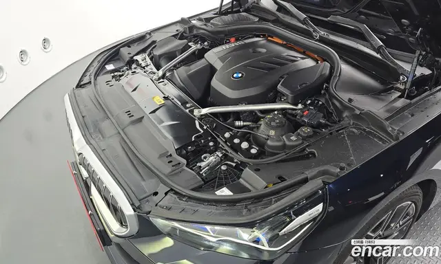 BMW 5 серия 2025 2.0 автомат (гидро), миниатюра 6