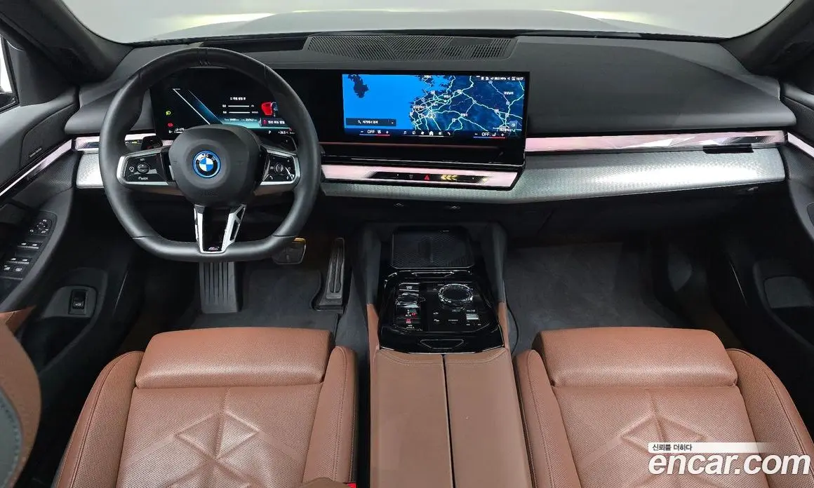 BMW 5 серия 2025 2.0 автомат (гидро), фото 10