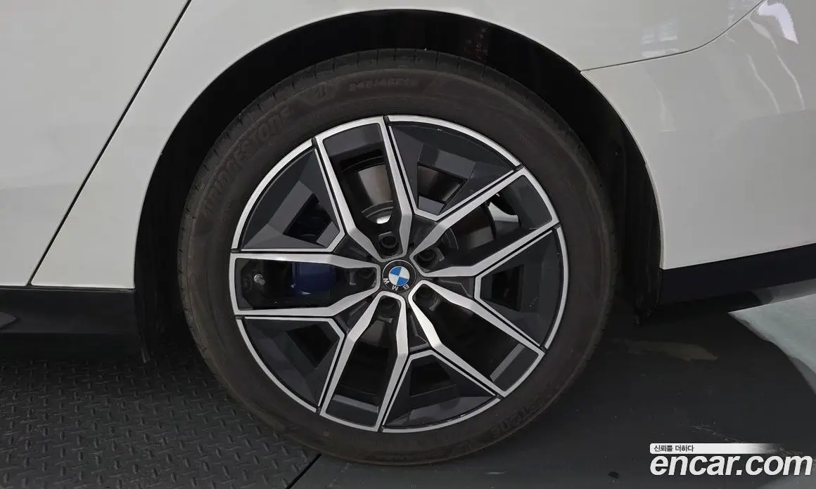 BMW 5 серия 2026 2.0 автомат (гидро), фото 7
