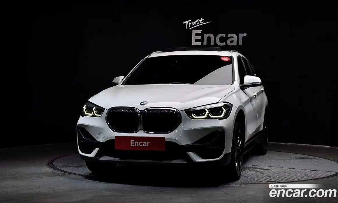 BMW X1 2020 2.0 автомат (гидро), фото 3