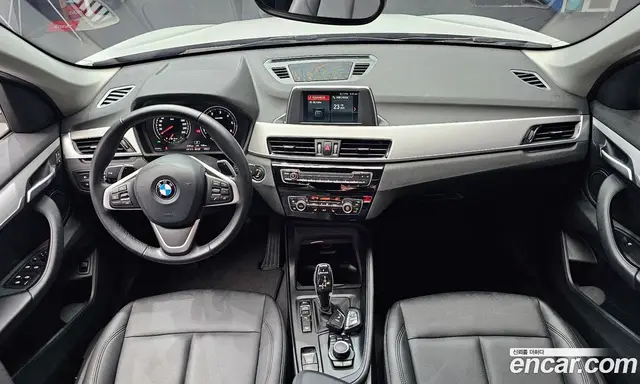 BMW X1 2020 2.0 автомат (гидро), миниатюра 10