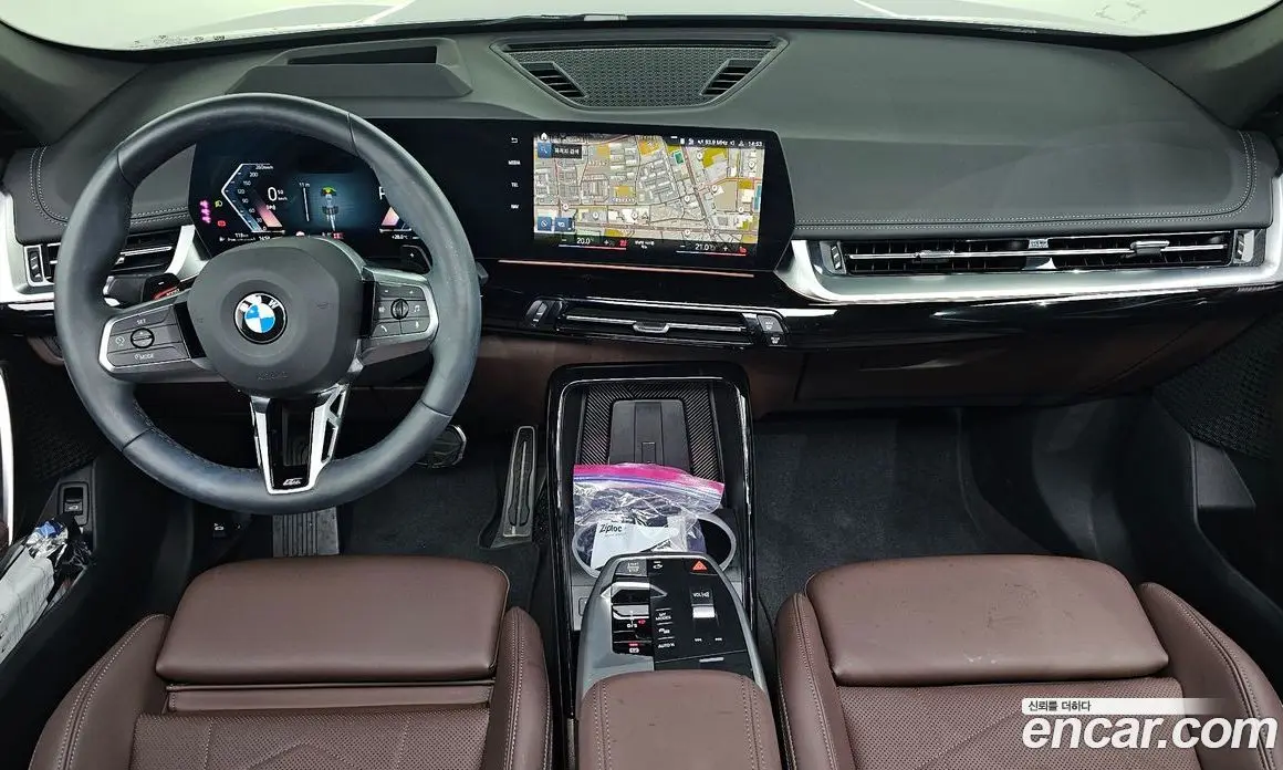 BMW X1 2023 2.0 автомат (гидро), фото 10