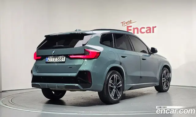 BMW X1 2025 2.0 автомат (гидро), миниатюра 2