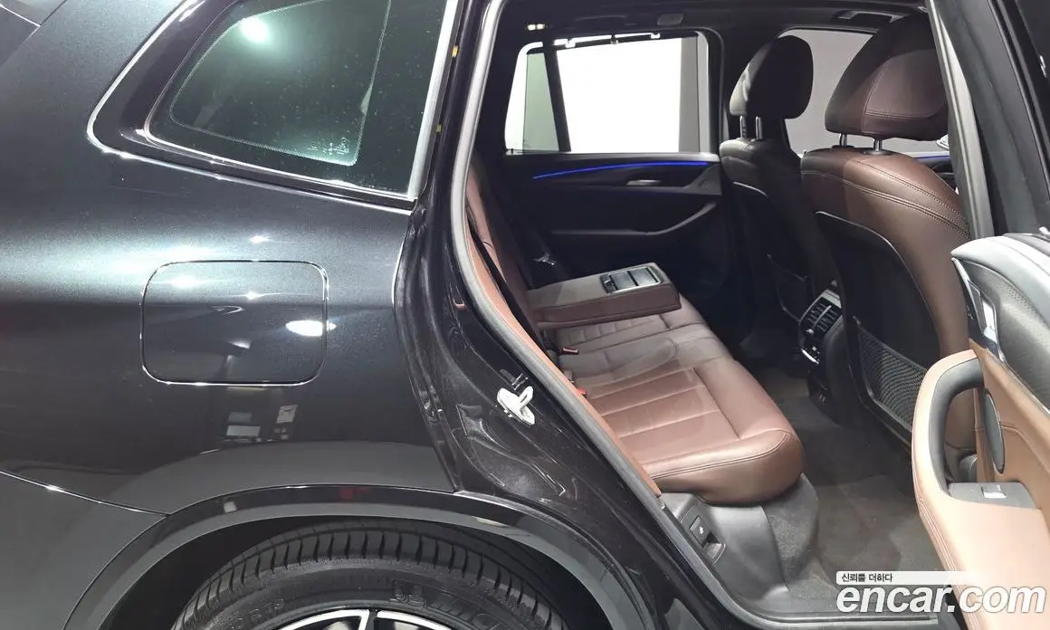 BMW X3 2024 2.0 автомат (гидро), фото 12