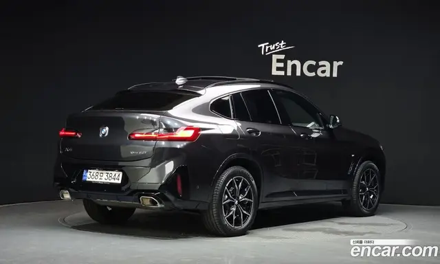 BMW X4 2023 2.0 автомат (гидро), миниатюра 2
