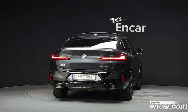 BMW X4 2023 2.0 автомат (гидро), миниатюра 4