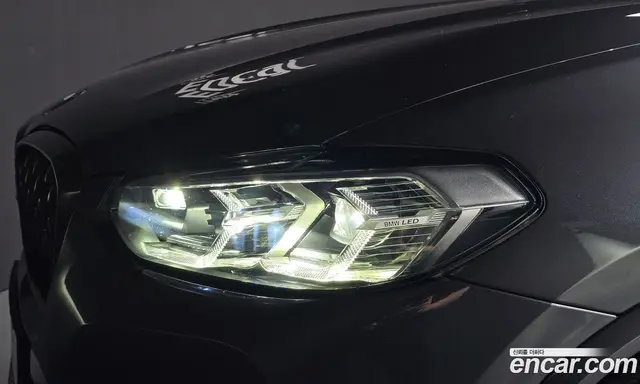 BMW X4 2023 2.0 автомат (гидро), миниатюра 8