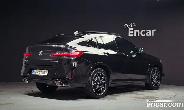 BMW X4 2024 2.0 автомат (гидро), миниатюра 2