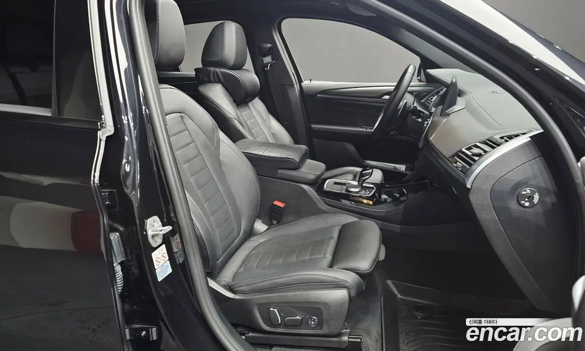 BMW X4 2024 2.0 автомат (гидро), фото 16