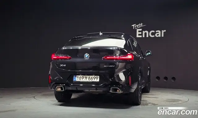 BMW X4 2024 2.0 автомат (гидро), миниатюра 4