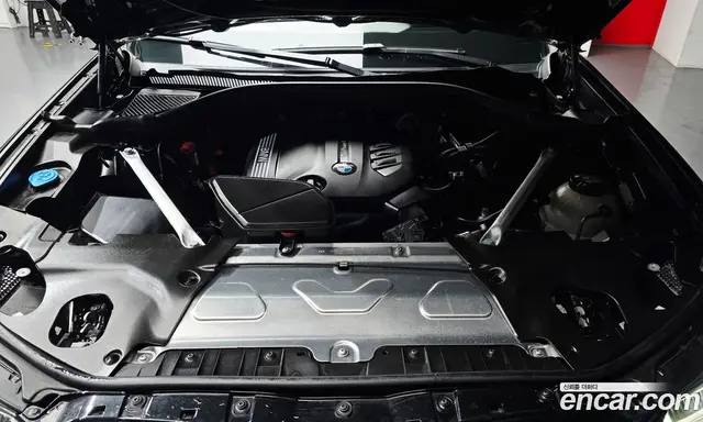 BMW X4 2024 2.0 автомат (гидро), миниатюра 6