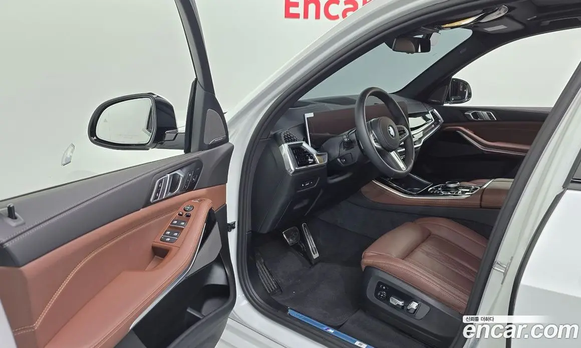 BMW X5 2025 3.0 автомат (гидро), фото 13