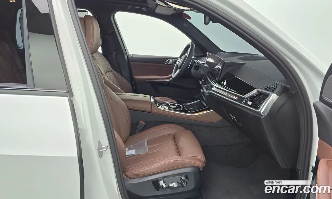 BMW X5 2025 3.0 автомат (гидро), фото 16