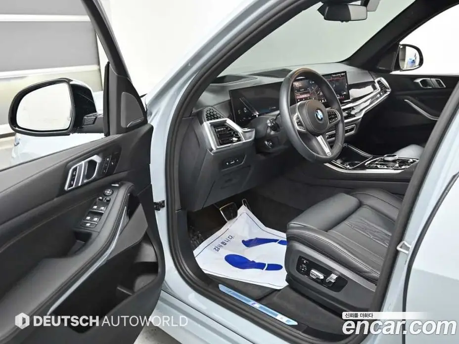 BMW X5 2025 3.0 автомат (гидро), фото 11
