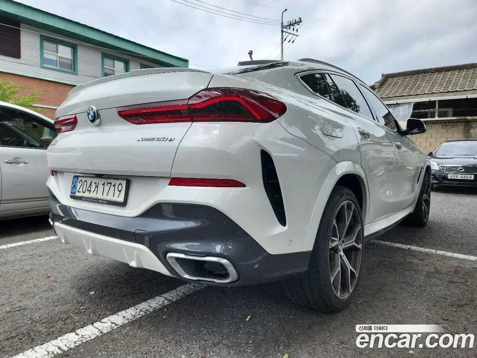 BMW X6 2021 3.0 автомат (гидро), фото 9