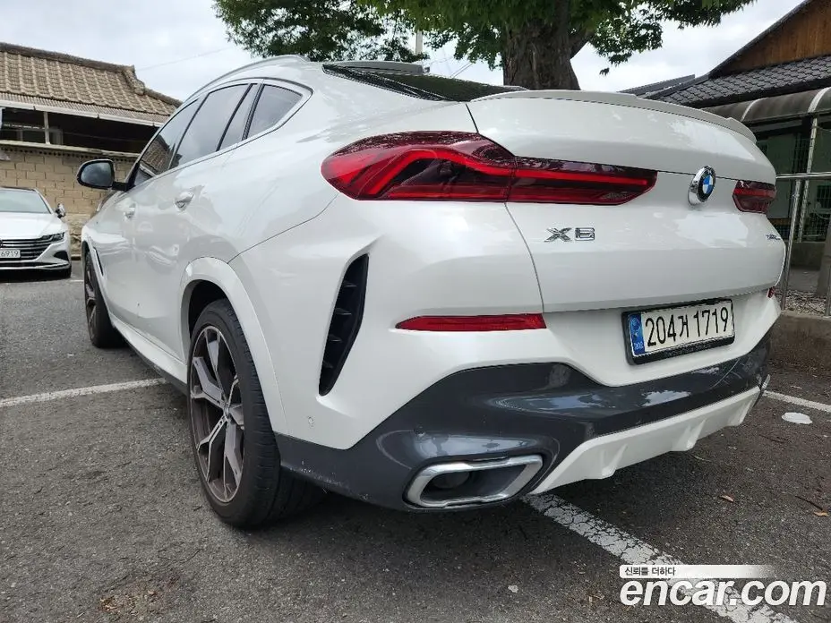 BMW X6 2021 3.0 автомат (гидро), фото 10