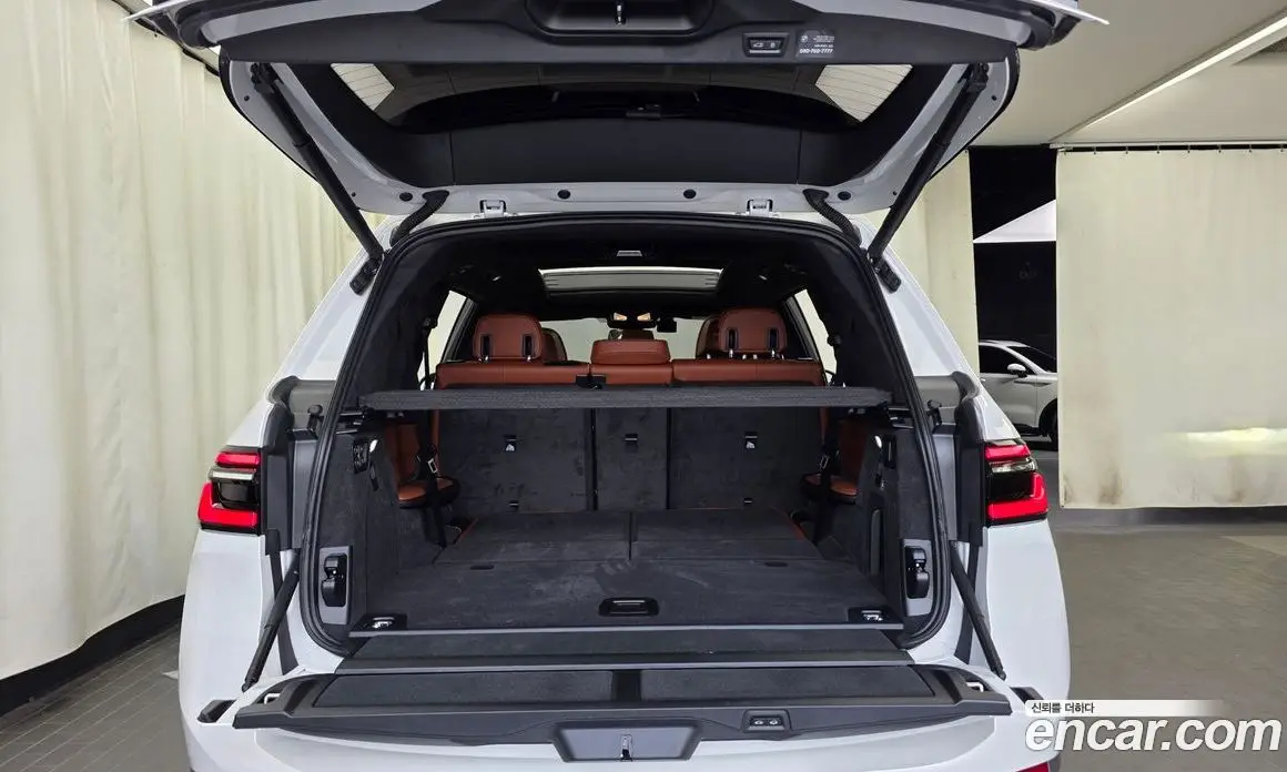 BMW X7 2024 3.0 автомат (гидро), фото 20