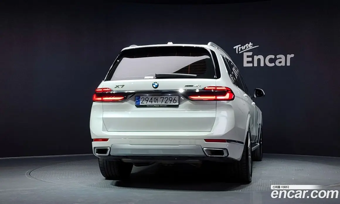 BMW X7 2024 3.0 автомат (гидро), фото 4