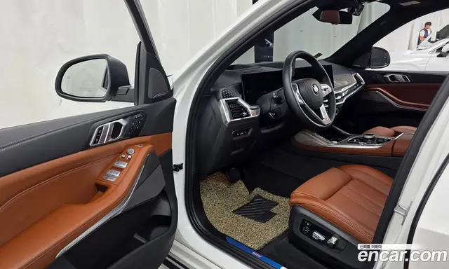 BMW X7 2024 3.0 автомат (гидро), миниатюра 10