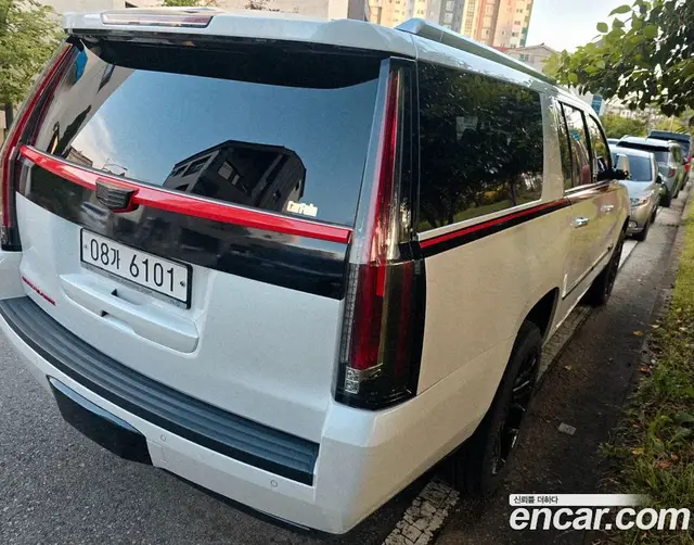 Cadillac Escalade 2016 6.2 автомат (гидро), миниатюра 11