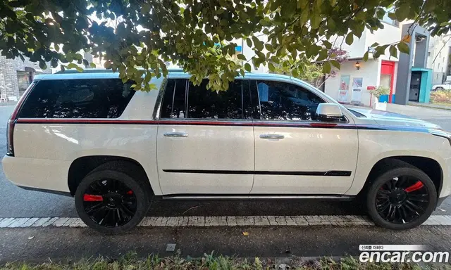Cadillac Escalade 2016 6.2 автомат (гидро), миниатюра 12