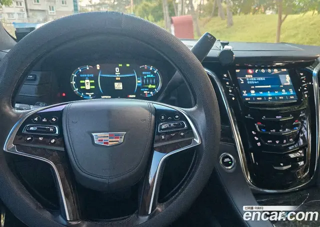 Cadillac Escalade 2016 6.2 автомат (гидро), миниатюра 9