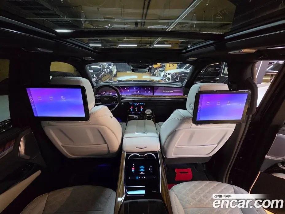 Cadillac Escalade 2025 6.2 автомат (гидро), фото 13
