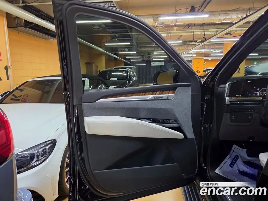 Cadillac Escalade 2025 6.2 автомат (гидро), фото 14