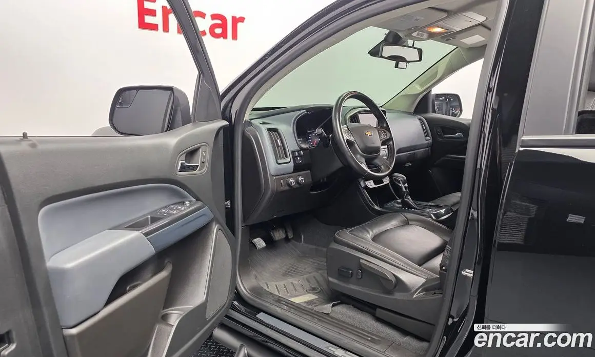 Chevrolet Colorado 2022 3.6 автомат (гидро), фото 13