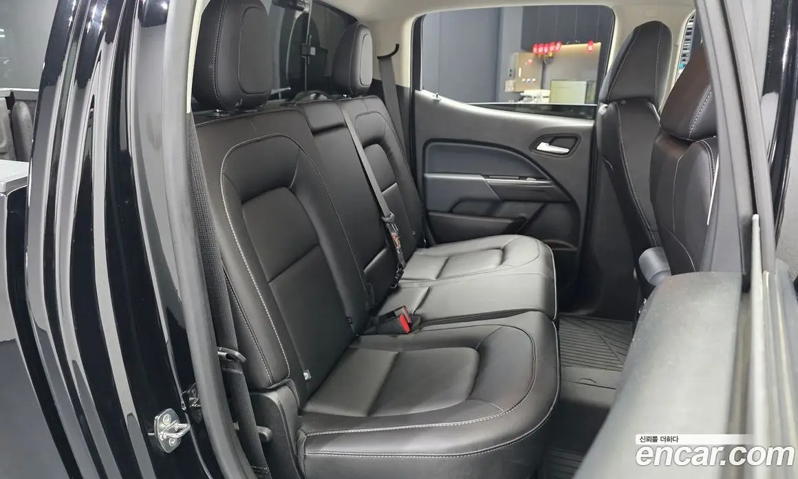 Chevrolet Colorado 2022 3.6 автомат (гидро), фото 18