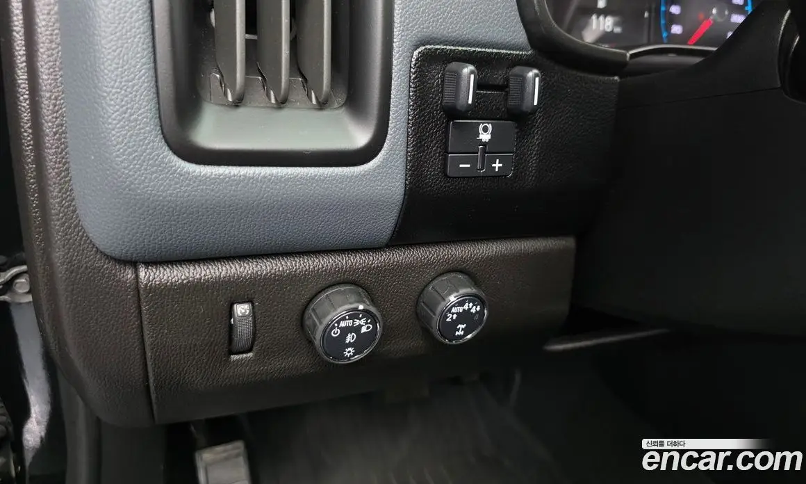 Chevrolet Colorado 2022 3.6 автомат (гидро), фото 24