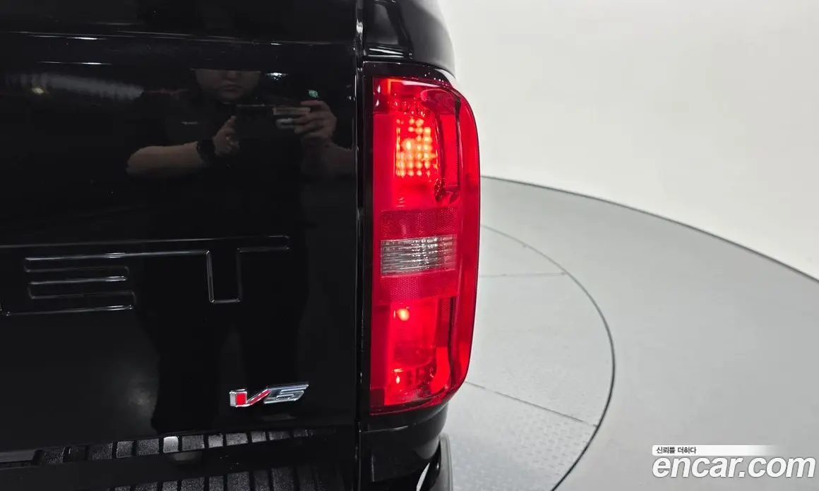 Chevrolet Colorado 2022 3.6 автомат (гидро), фото 9