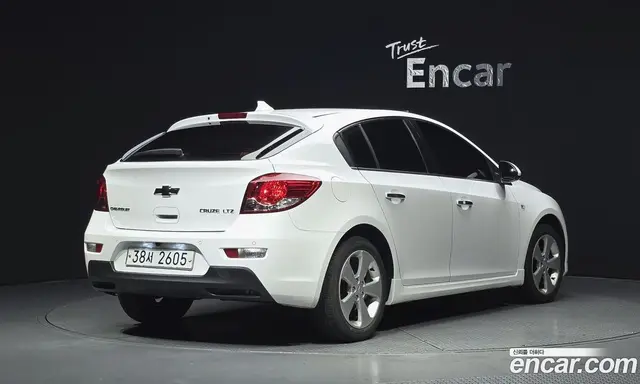Chevrolet Cruze 2012 1.8 автомат (гидро), миниатюра 2