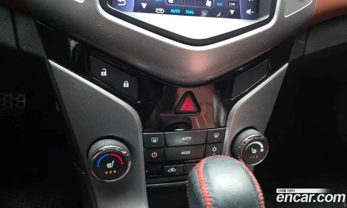 Chevrolet Cruze 2012 1.8 автомат (гидро), фото 25